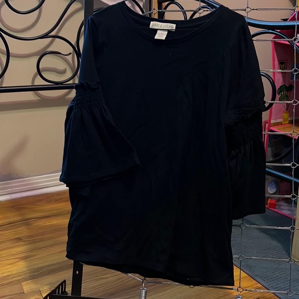 Jamie and Layla black quarter top with bell sleeves